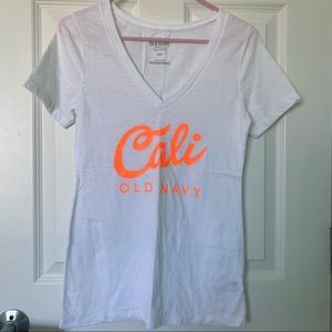 Cali V-Neck Short Sleeve Tee
